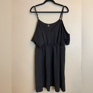 Leasty (Shein) Curve 1x Black Cold Shoulder Dress